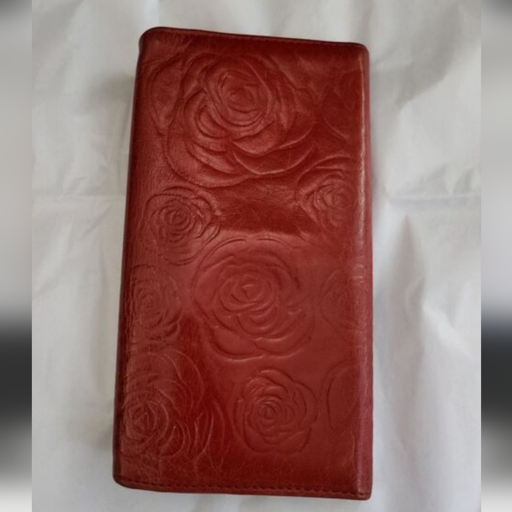Brighton Vintage Rare 🔥Red Leather Trifold wallet Roses ingrained